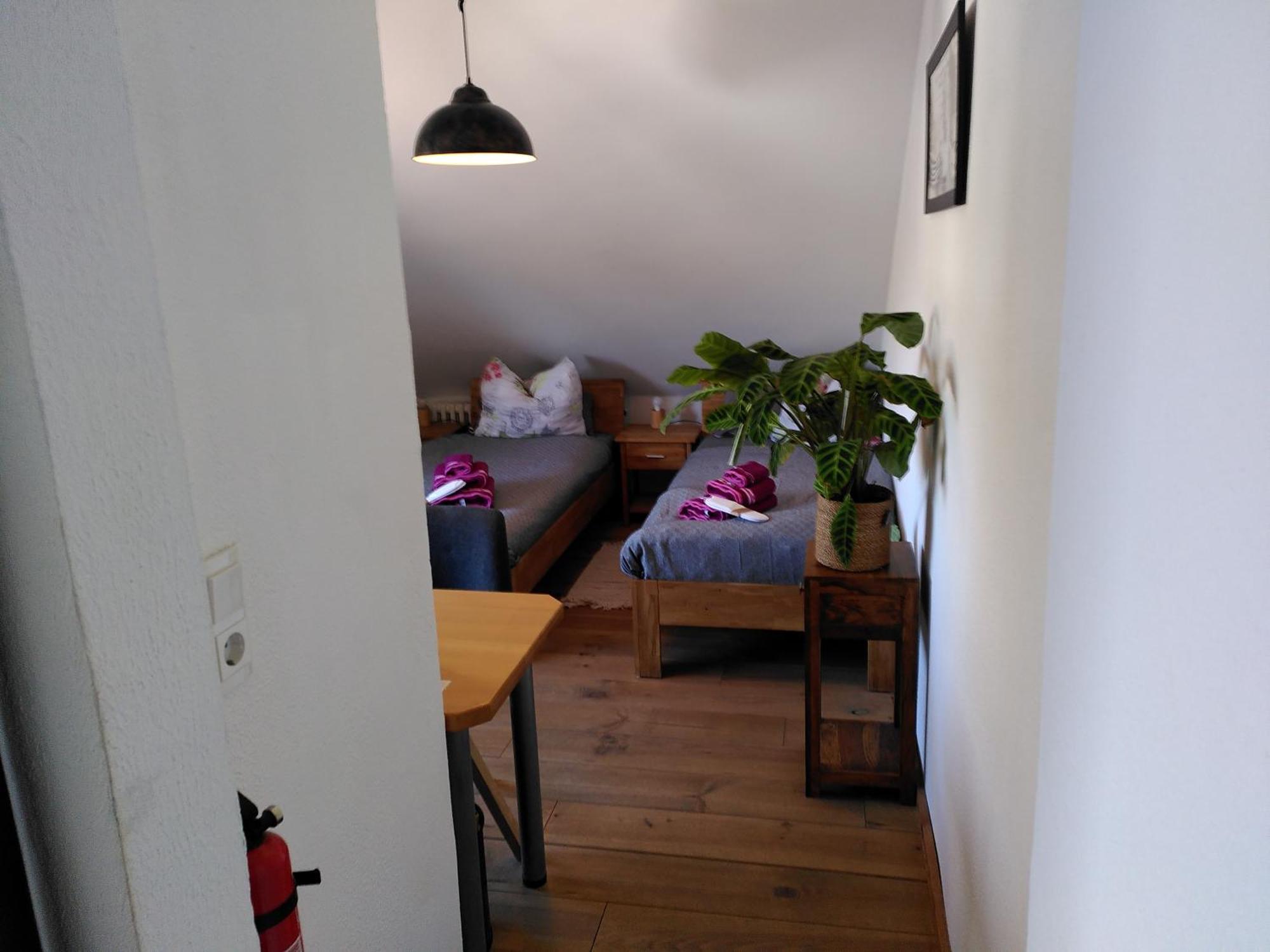 Hotel Zur Post - Huelchrath à Grevenbroich Extérieur photo